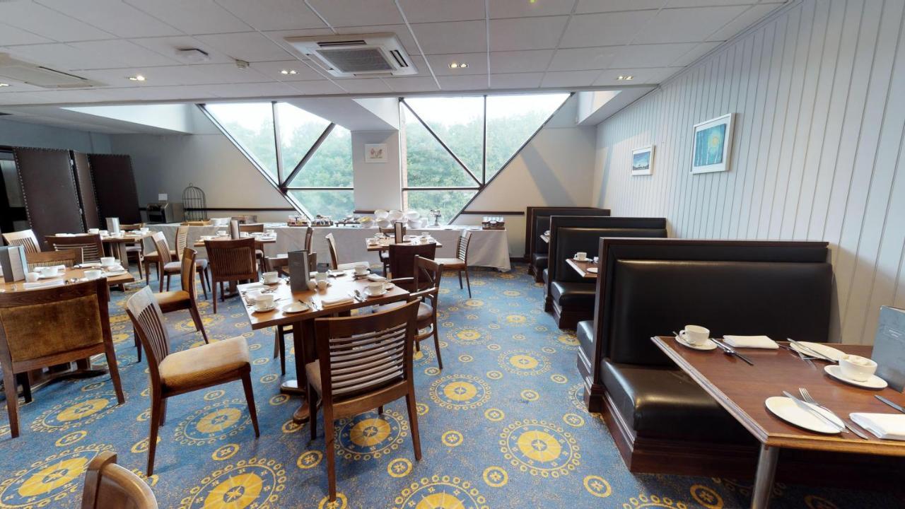Macdonald Elmers Court Resort Lymington Kültér fotó